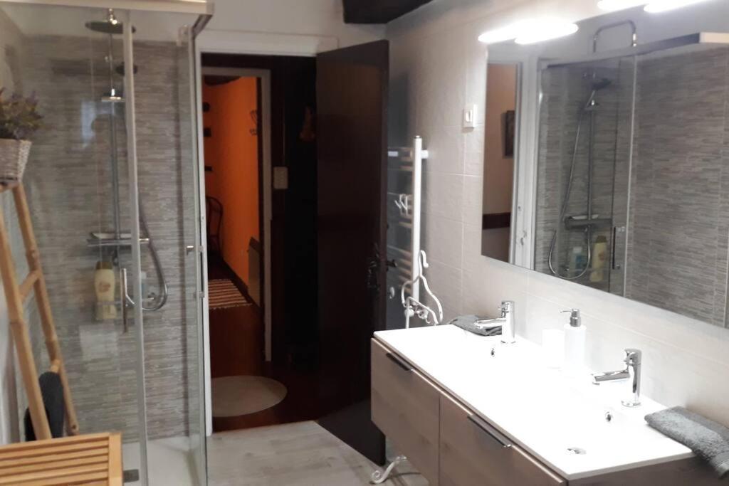 Caserio Vasco Con Piscina Y Barbacoa Orozko Esterno foto