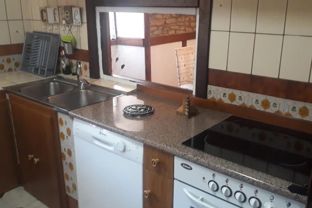 Caserio Vasco Con Piscina Y Barbacoa Orozko Esterno foto