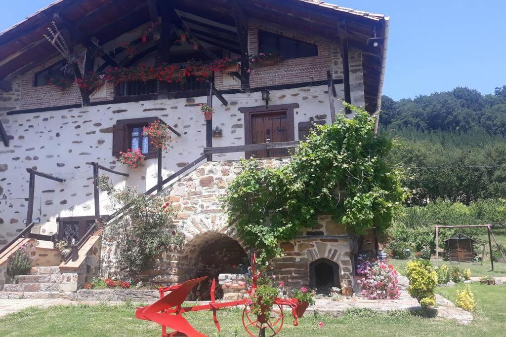 Caserio Vasco Con Piscina Y Barbacoa Orozko Esterno foto